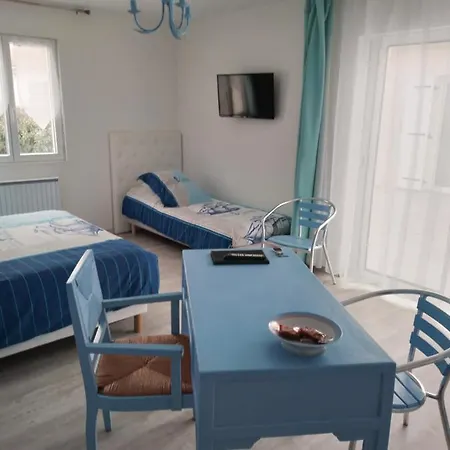 Bed & Breakfast La Pecherie Bord De 4*