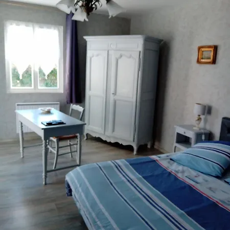 La Pecherie Bord De 4* لا بلين-سور-مير