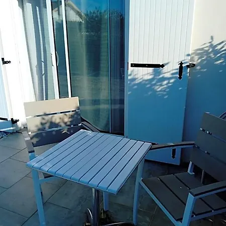 La Pecherie Bord De Bed & Breakfast