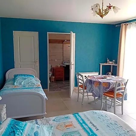 La Pecherie Bord De 4*