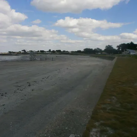 La Pecherie Bord De فندق مبيت وإفطار